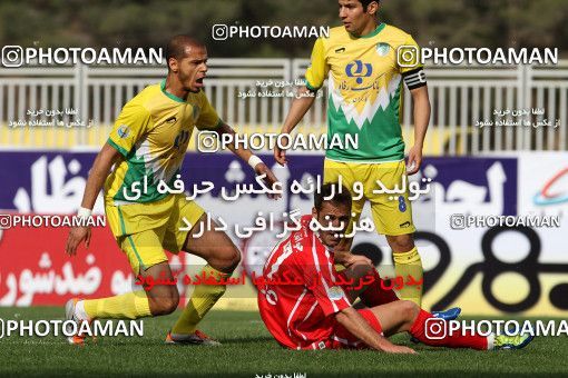 1058586, Tehran, [*parameter:4*], لیگ برتر فوتبال ایران، Persian Gulf Cup، Week 31، Second Leg، Rah Ahan 0 v 1 Tractor Sazi on 2012/04/22 at Takhti Stadium
