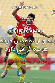 1058548, Tehran, [*parameter:4*], لیگ برتر فوتبال ایران، Persian Gulf Cup، Week 31، Second Leg، Rah Ahan 0 v 1 Tractor Sazi on 2012/04/22 at Takhti Stadium
