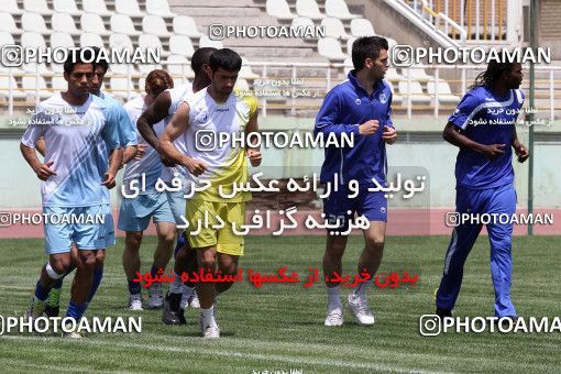 1058670, Tehran, , Esteghlal Football Team Training Session on 2012/04/23 at Shahid Dastgerdi Stadium