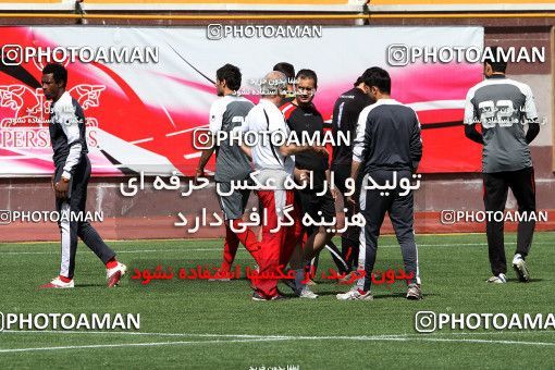 1058748, Tehran, , Persepolis Football Team Training Session on 2012/04/23 at Derafshifar Stadium