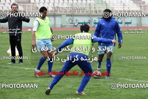 1058824, Tehran, , Esteghlal Football Team Training Session on 2012/04/25 at Shahid Dastgerdi Stadium