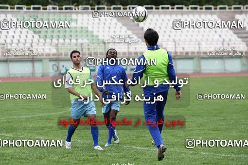 1058801, Tehran, , Esteghlal Football Team Training Session on 2012/04/25 at Shahid Dastgerdi Stadium