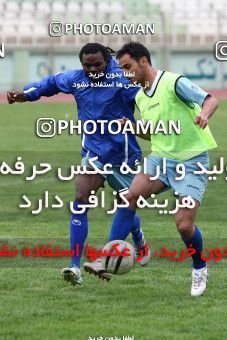 1058830, Tehran, , Esteghlal Football Team Training Session on 2012/04/25 at Shahid Dastgerdi Stadium