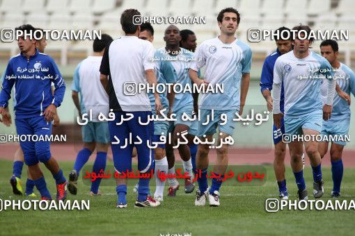 1059293, Tehran, , Esteghlal Football Team Training Session on 2012/04/30 at Shahid Dastgerdi Stadium