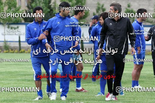 1059322, Tehran, , Esteghlal Football Team Training Session on 2012/05/04 at Sanaye Defa Stadium