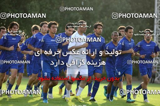 1059882, Tehran, , Esteghlal Football Team Training Session on 2010/06/23 at زمین شماره 2 ورزشگاه آزادی