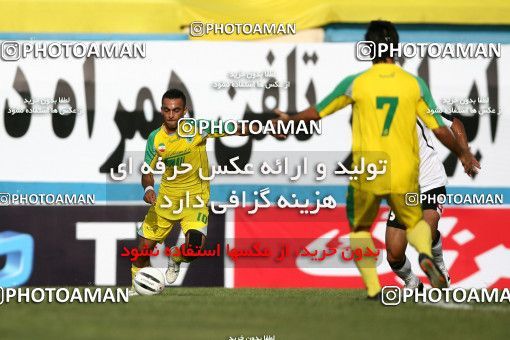 1060171, Tehran, [*parameter:4*], لیگ برتر فوتبال ایران، Persian Gulf Cup، Week 1، First Leg، Rah Ahan 1 v 1 Sepahan on 2010/07/27 at Ekbatan Stadium