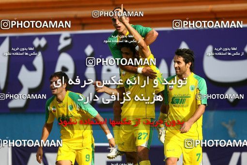 1060168, Tehran, [*parameter:4*], لیگ برتر فوتبال ایران، Persian Gulf Cup، Week 1، First Leg، Rah Ahan 1 v 1 Sepahan on 2010/07/27 at Ekbatan Stadium