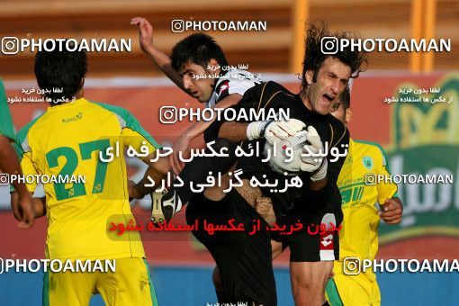 1060324, Tehran, [*parameter:4*], لیگ برتر فوتبال ایران، Persian Gulf Cup، Week 1، First Leg، Rah Ahan 1 v 1 Sepahan on 2010/07/27 at Ekbatan Stadium