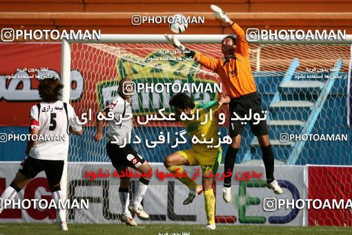 1060386, Tehran, [*parameter:4*], لیگ برتر فوتبال ایران، Persian Gulf Cup، Week 1، First Leg، Rah Ahan 1 v 1 Sepahan on 2010/07/27 at Ekbatan Stadium