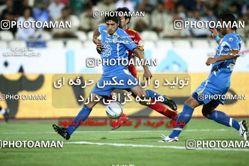 1060723, Tehran, Iran, لیگ برتر فوتبال ایران، Persian Gulf Cup، Week 2، First Leg، Esteghlal 1 v 2 Foulad Khouzestan on 2010/07/31 at Azadi Stadium