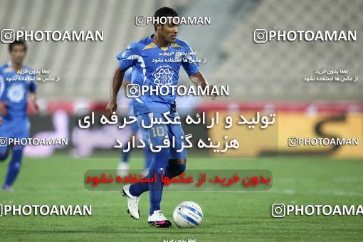 1060992, Tehran, Iran, لیگ برتر فوتبال ایران، Persian Gulf Cup، Week 2، First Leg، Esteghlal 1 v 2 Foulad Khouzestan on 2010/07/31 at Azadi Stadium