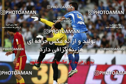 1061222, Tehran, Iran, لیگ برتر فوتبال ایران، Persian Gulf Cup، Week 2، First Leg، Esteghlal 1 v 2 Foulad Khouzestan on 2010/07/31 at Azadi Stadium