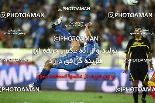 1060891, Tehran, Iran, لیگ برتر فوتبال ایران، Persian Gulf Cup، Week 2، First Leg، Esteghlal 1 v 2 Foulad Khouzestan on 2010/07/31 at Azadi Stadium
