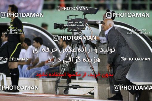 1062172, Qom, Iran, لیگ برتر فوتبال ایران، Persian Gulf Cup، Week 2، First Leg، Saba Qom 2 v 1 Persepolis on 2010/08/01 at Yadegar-e Emam Stadium Qom