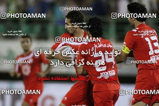 1062198, Qom, Iran, لیگ برتر فوتبال ایران، Persian Gulf Cup، Week 2، First Leg، Saba Qom 2 v 1 Persepolis on 2010/08/01 at Yadegar-e Emam Stadium Qom