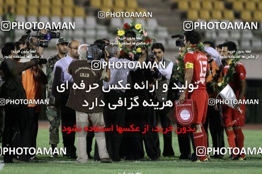 1062160, Qom, Iran, لیگ برتر فوتبال ایران، Persian Gulf Cup، Week 2، First Leg، Saba Qom 2 v 1 Persepolis on 2010/08/01 at Yadegar-e Emam Stadium Qom