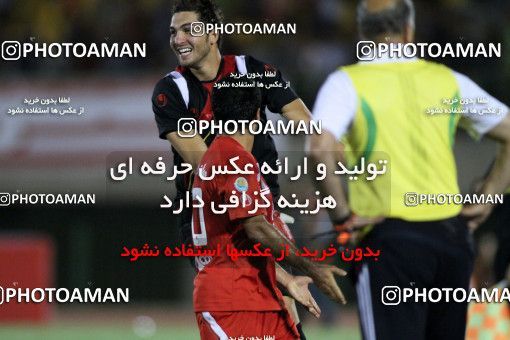 1062162, Qom, Iran, لیگ برتر فوتبال ایران، Persian Gulf Cup، Week 2، First Leg، Saba Qom 2 v 1 Persepolis on 2010/08/01 at Yadegar-e Emam Stadium Qom