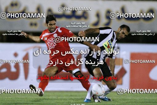 1062211, Qom, Iran, لیگ برتر فوتبال ایران، Persian Gulf Cup، Week 2، First Leg، Saba Qom 2 v 1 Persepolis on 2010/08/01 at Yadegar-e Emam Stadium Qom