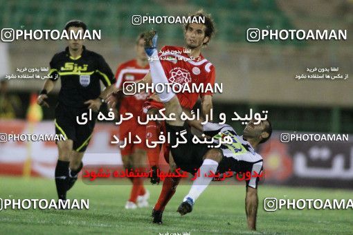 1062179, Qom, Iran, لیگ برتر فوتبال ایران، Persian Gulf Cup، Week 2، First Leg، Saba Qom 2 v 1 Persepolis on 2010/08/01 at Yadegar-e Emam Stadium Qom