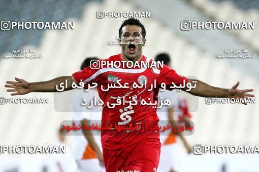 1062338, Tehran, [*parameter:4*], لیگ برتر فوتبال ایران، Persian Gulf Cup، Week 3، First Leg، Persepolis 2 v 1 Saipa on 2010/08/06 at Azadi Stadium