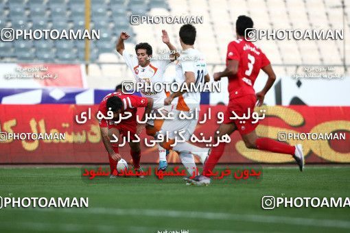 1062556, Tehran, [*parameter:4*], لیگ برتر فوتبال ایران، Persian Gulf Cup، Week 3، First Leg، Persepolis 2 v 1 Saipa on 2010/08/06 at Azadi Stadium