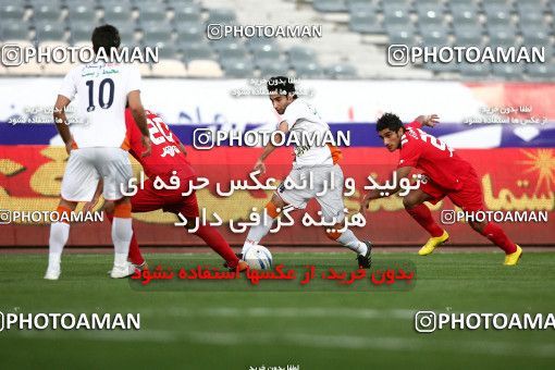 1062472, Tehran, [*parameter:4*], لیگ برتر فوتبال ایران، Persian Gulf Cup، Week 3، First Leg، Persepolis 2 v 1 Saipa on 2010/08/06 at Azadi Stadium