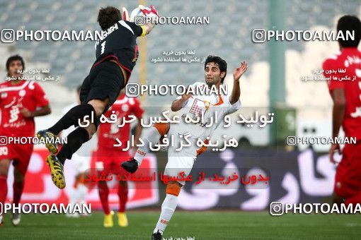 1062514, Tehran, [*parameter:4*], لیگ برتر فوتبال ایران، Persian Gulf Cup، Week 3، First Leg، Persepolis 2 v 1 Saipa on 2010/08/06 at Azadi Stadium