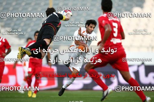 1062561, Tehran, [*parameter:4*], لیگ برتر فوتبال ایران، Persian Gulf Cup، Week 3، First Leg، Persepolis 2 v 1 Saipa on 2010/08/06 at Azadi Stadium