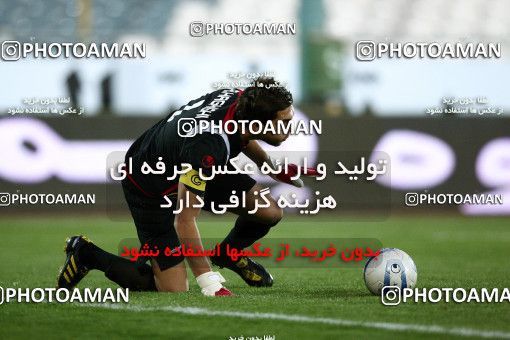 1062426, Tehran, [*parameter:4*], لیگ برتر فوتبال ایران، Persian Gulf Cup، Week 3، First Leg، Persepolis 2 v 1 Saipa on 2010/08/06 at Azadi Stadium