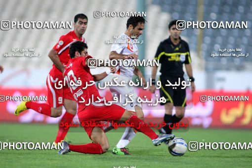 1062713, Tehran, [*parameter:4*], لیگ برتر فوتبال ایران، Persian Gulf Cup، Week 3، First Leg، Persepolis 2 v 1 Saipa on 2010/08/06 at Azadi Stadium