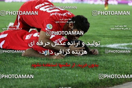 1062745, Tehran, [*parameter:4*], لیگ برتر فوتبال ایران، Persian Gulf Cup، Week 3، First Leg، Persepolis 2 v 1 Saipa on 2010/08/06 at Azadi Stadium