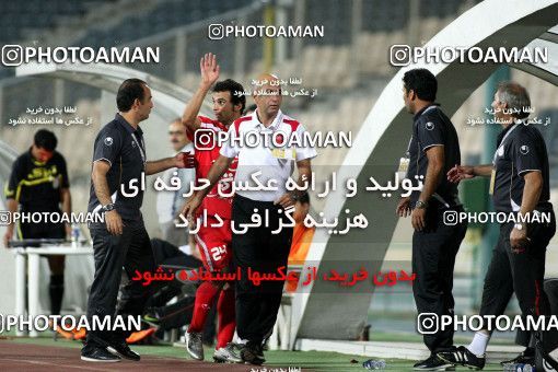 1062829, Tehran, [*parameter:4*], لیگ برتر فوتبال ایران، Persian Gulf Cup، Week 3، First Leg، Persepolis 2 v 1 Saipa on 2010/08/06 at Azadi Stadium