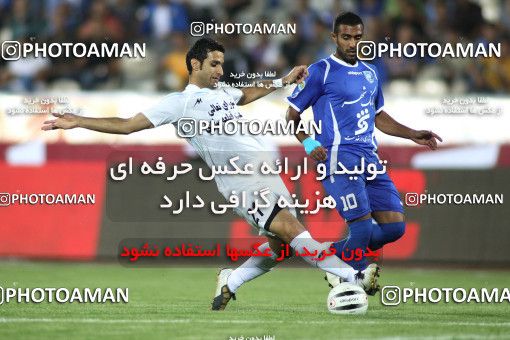 1063752, Tehran, [*parameter:4*], لیگ برتر فوتبال ایران، Persian Gulf Cup، Week 5، First Leg، Esteghlal 3 v 0 Paykan on 2010/08/18 at Azadi Stadium