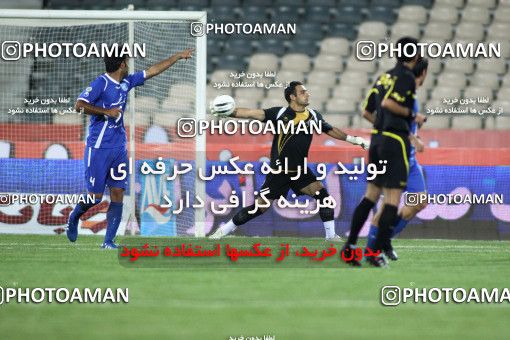 1063783, Tehran, [*parameter:4*], لیگ برتر فوتبال ایران، Persian Gulf Cup، Week 5، First Leg، Esteghlal 3 v 0 Paykan on 2010/08/18 at Azadi Stadium