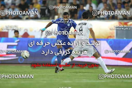1064177, Tehran, [*parameter:4*], لیگ برتر فوتبال ایران، Persian Gulf Cup، Week 5، First Leg، Esteghlal 3 v 0 Paykan on 2010/08/18 at Azadi Stadium