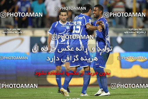 1064099, Tehran, [*parameter:4*], لیگ برتر فوتبال ایران، Persian Gulf Cup، Week 5، First Leg، Esteghlal 3 v 0 Paykan on 2010/08/18 at Azadi Stadium