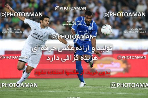 1064420, Tehran, [*parameter:4*], لیگ برتر فوتبال ایران، Persian Gulf Cup، Week 5، First Leg، Esteghlal 3 v 0 Paykan on 2010/08/18 at Azadi Stadium