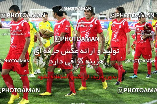 1064551, Tehran, [*parameter:4*], لیگ برتر فوتبال ایران، Persian Gulf Cup، Week 6، First Leg، Persepolis 3 v 2 Rah Ahan on 2010/08/19 at Azadi Stadium