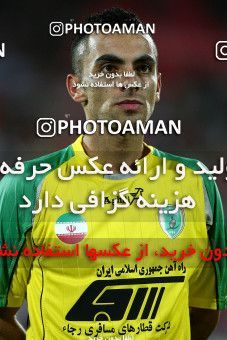 1064677, Tehran, [*parameter:4*], لیگ برتر فوتبال ایران، Persian Gulf Cup، Week 6، First Leg، Persepolis 3 v 2 Rah Ahan on 2010/08/19 at Azadi Stadium