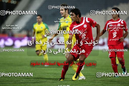 1064685, Tehran, [*parameter:4*], لیگ برتر فوتبال ایران، Persian Gulf Cup، Week 6، First Leg، Persepolis 3 v 2 Rah Ahan on 2010/08/19 at Azadi Stadium