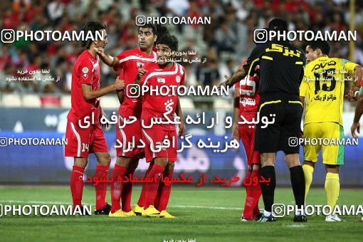 1064754, Tehran, [*parameter:4*], لیگ برتر فوتبال ایران، Persian Gulf Cup، Week 6، First Leg، Persepolis 3 v 2 Rah Ahan on 2010/08/19 at Azadi Stadium