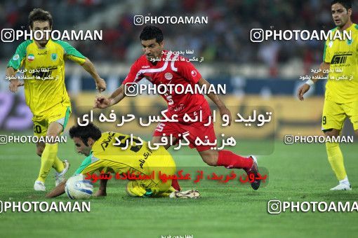 1065013, Tehran, [*parameter:4*], لیگ برتر فوتبال ایران، Persian Gulf Cup، Week 6، First Leg، Persepolis 3 v 2 Rah Ahan on 2010/08/19 at Azadi Stadium