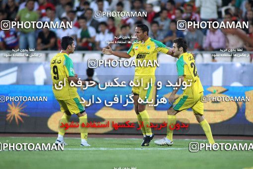 1064939, Tehran, [*parameter:4*], لیگ برتر فوتبال ایران، Persian Gulf Cup، Week 6، First Leg، Persepolis 3 v 2 Rah Ahan on 2010/08/19 at Azadi Stadium