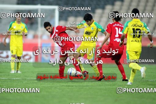 1064938, Tehran, [*parameter:4*], لیگ برتر فوتبال ایران، Persian Gulf Cup، Week 6، First Leg، Persepolis 3 v 2 Rah Ahan on 2010/08/19 at Azadi Stadium
