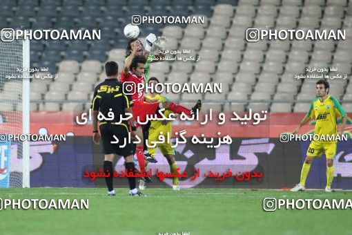 1064990, Tehran, [*parameter:4*], لیگ برتر فوتبال ایران، Persian Gulf Cup، Week 6، First Leg، Persepolis 3 v 2 Rah Ahan on 2010/08/19 at Azadi Stadium