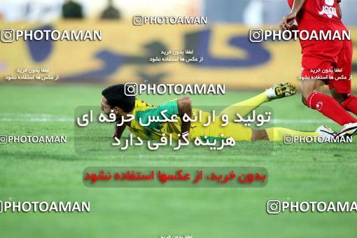 1064870, Tehran, [*parameter:4*], لیگ برتر فوتبال ایران، Persian Gulf Cup، Week 6، First Leg، Persepolis 3 v 2 Rah Ahan on 2010/08/19 at Azadi Stadium