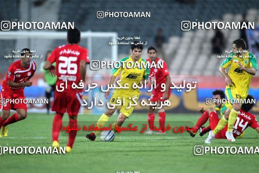 1065031, Tehran, [*parameter:4*], لیگ برتر فوتبال ایران، Persian Gulf Cup، Week 6، First Leg، Persepolis 3 v 2 Rah Ahan on 2010/08/19 at Azadi Stadium