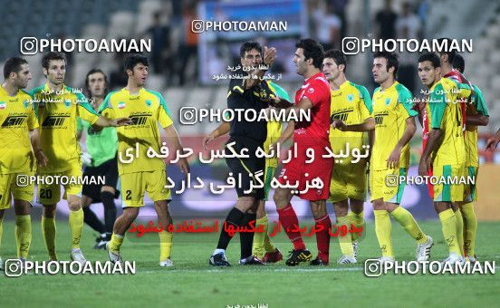 1064954, Tehran, [*parameter:4*], لیگ برتر فوتبال ایران، Persian Gulf Cup، Week 6، First Leg، Persepolis 3 v 2 Rah Ahan on 2010/08/19 at Azadi Stadium