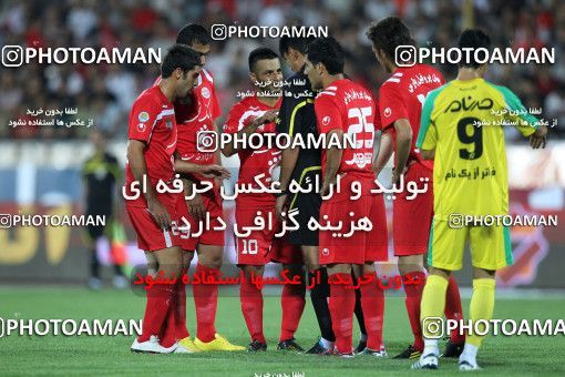 1065268, Tehran, [*parameter:4*], لیگ برتر فوتبال ایران، Persian Gulf Cup، Week 6، First Leg، Persepolis 3 v 2 Rah Ahan on 2010/08/19 at Azadi Stadium